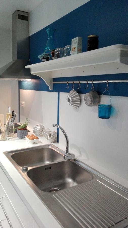 La Malposte Bed & Breakfast Reviers ภายนอก รูปภาพ