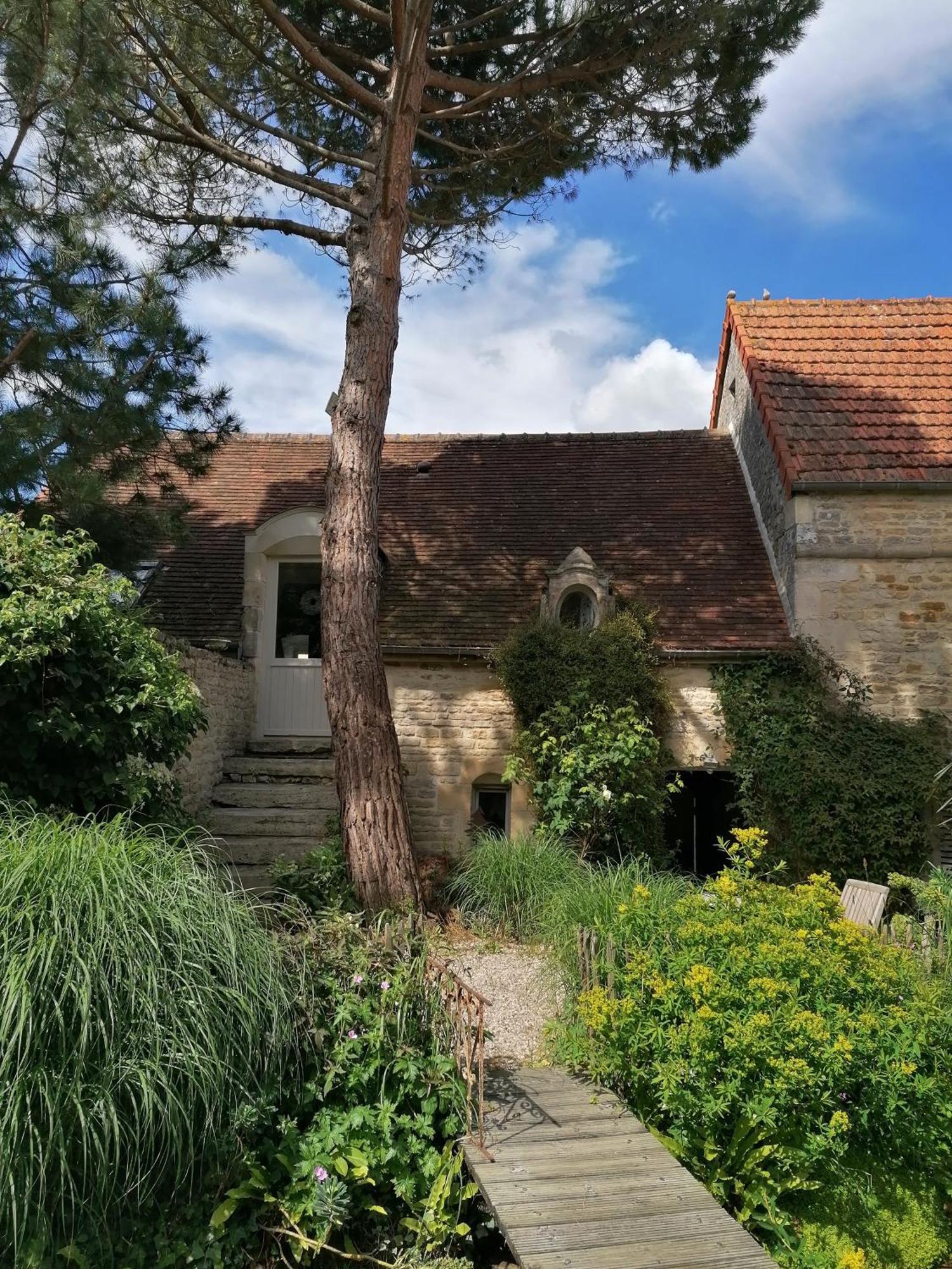La Malposte Bed & Breakfast Reviers ภายนอก รูปภาพ